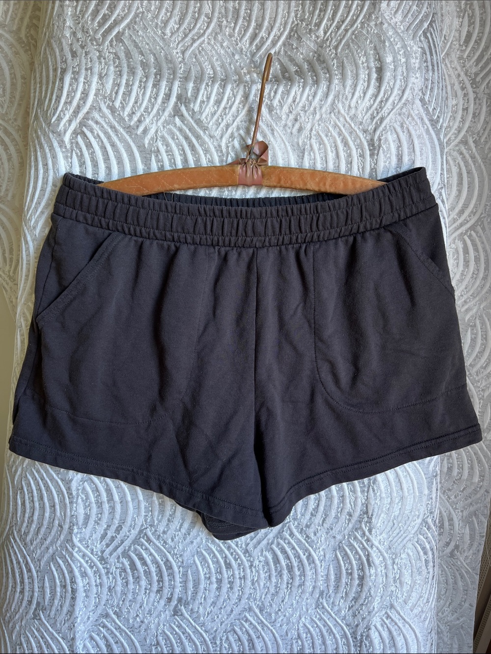 Universal Thread Black Athletic Pull-On Shorts
